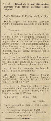 Source gallica.bnf.fr / Bibliothèque nationale de France
<br><br>
<strong>François Perroux, éminent professeur d’économie à la faculté de droit de Paris, est nommé, le 15 mai 1941, membre du Conseil d’études économiques du régime de Vichy par le maréchal Pétain. Sa nomination témoigne de l’engagement, au-delà des seuls juristes, des professeurs de la faculté de droit de Paris dans les structures de l’État vichyste.<strong>