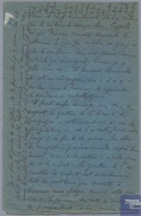 Source Mémorial de la Shoah / Coll. Lyon-Caen, CMLXXXVI (21) -11<br/>Document numérisé <a href="https://expo-victimes-vichy-faculte-droit-paris.bibliothequecujas.fr/lettre-de-francois-lyon-caen-a-sa-femme-sur-le-depart-de-leurs-enfants-a-la-campagne/" target="_blank">consultable ici</a>.
<br><br>
<strong>Dernier exemple de ce dilemme, cet échange entre François Lyon-Caen, interné à Drancy depuis août 1941 et la "rafle des avocats", avec sa femme. La question est abordée vers la fin de la lettre : "Il faut enfin envisager pour tous ces aspects la question de l'hiver à la campagne - notamment vis-à-vis des propriétaires -, et d'y rester peut-être jusqu'à la fin de la guerre. Ou alors des occupations professionnelles auprès du Conseil, avec autorisation d'y aller pour toi et les enfants. La question de l'instruction des enfants est secondaire à côté du problème qui consiste à traverser une époque comme celle qui vient."<br>
Ce n'est finalement qu'après la libération de François Lyon-Caen début 1942 que les enfants sont éloignés de Paris, cachés au Chambon-sur-Lignon pendant tout le reste de la guerre. Ils n'assistent ni à la mort de leur mère, de maladie, ni à la nouvelle arrestation, cette fois sans retour, de leur père.</strong>